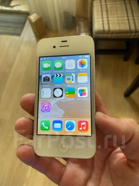 Apple iPhone 4s. �/�, �����, 3G ����