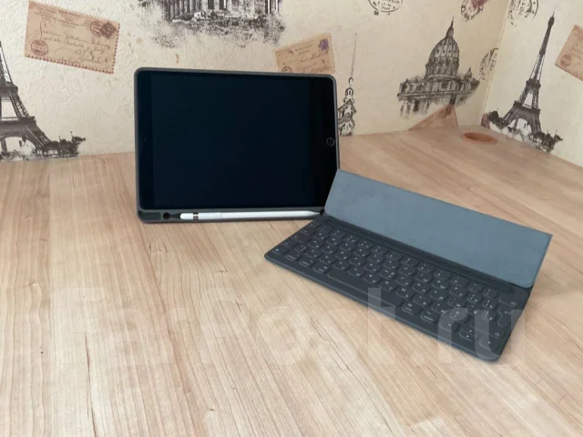 Apple iPad Air. 10.2 ������ ����