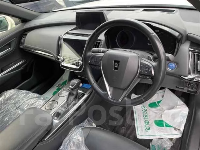 Toyota Crown. ��������, ������, 2.5 (184��.�.), ������, 19 000����. ��, �/�. ��� ����� �� ������������ ����