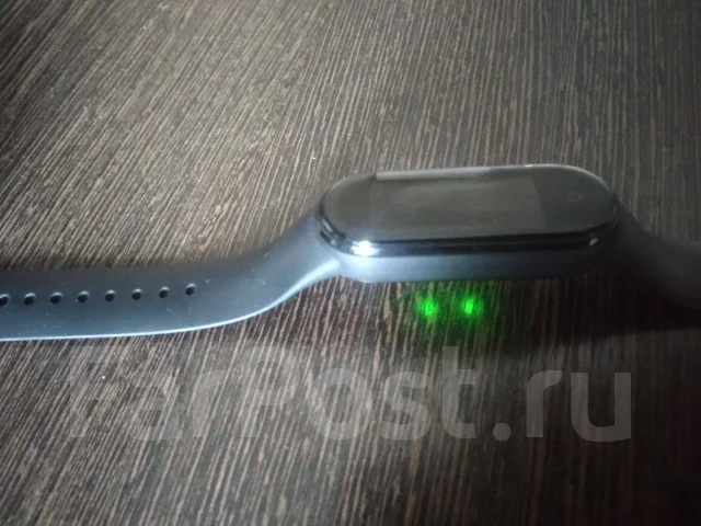 Xiaomi Mi Band 5 ����