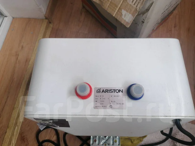 Ariston. 1 200����. ����