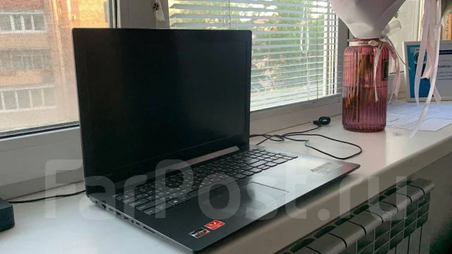Lenovo IdeaPad 330-15ARR. 15.6", 2,5����, ��� 6 ��, ���� 1 024���, WiFi: 1, Bluetooth: 1, ����������� �� 8��. ����