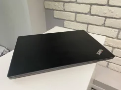 Lenovo ThinkPad E14 ����