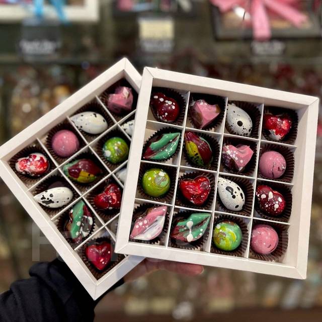 Корпусные конфеты из бельгийского шоколада 16 конфет Арт 9.433, в ...