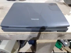 Toshiba ����