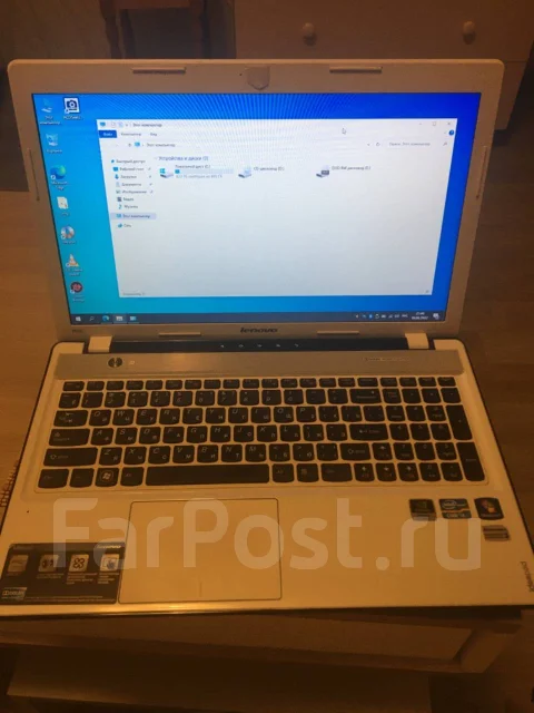 Lenovo IdeaPad Z580. 15.6", 2,4����, ��� 4 ��, ���� 465���, WiFi: 1, Bluetooth: 1 ����