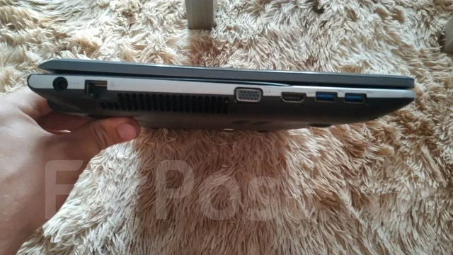 Samsung 350V5C. 15.6", 3,2����, ��� 16 ��, ���� 1 000���, WiFi: 1, Bluetooth: 1, ����������� �� 2��. ����
