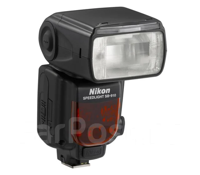 Nikon D800. 20 � ����� ��, ���: 14� � ����� ����