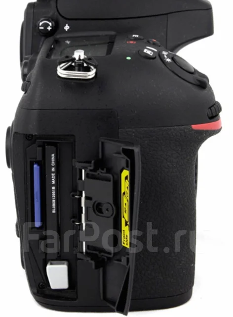 Nikon D800. 20 � ����� ��, ���: 14� � ����� ����