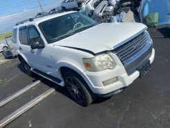 Ford Explorer. 1FMEU73EX6UB10934, 4 L ����