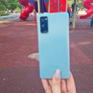 Samsung Galaxy S20 FE. /,  