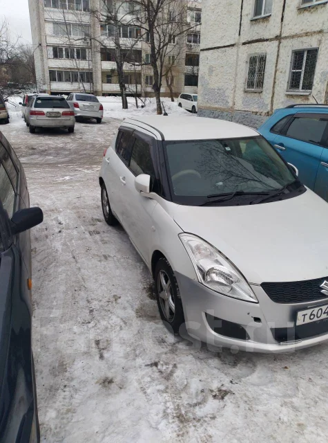 Suzuki Swift. ��������, ��������, 1.2 (91��.�.), ������, 190 000����. �� ����