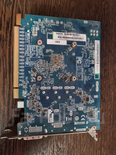 Radeon R7 250X ����