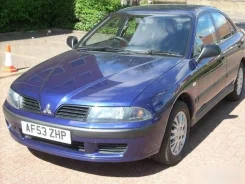 Mitsubishi Carisma ����