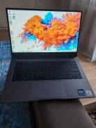 Honor MagicBook X 14. 14", ��� 8 ��, WiFi, Bluetooth, ����������� �� 72��. ����