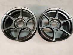 Buddy Club P1. 8.5x16", 5x114.3, ET37, �� 73,1���. ����