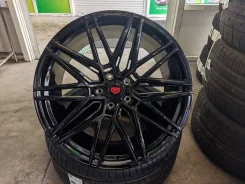 Vossen EVO-5. 10.0/11.0x22", 5x112, ET30/35, �� 66,6���. ��� ����� �� ������ ����