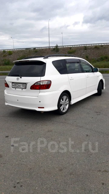 Toyota Ipsum. �������, ��������, 2.4 (160��.�.), ������, 208����. �� ����