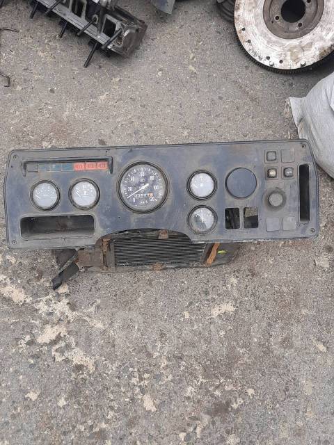 Панель приборов 3307. Приборная панель газ 3309. Панель приборов 3307. Приборы газ 52. Накладка панели приборов 3307.