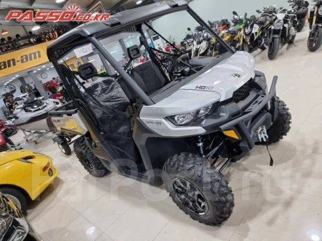 BRP Can-Am Defender XT. ��������, ��, ��� �������. ��� ����� �� ������������ ����