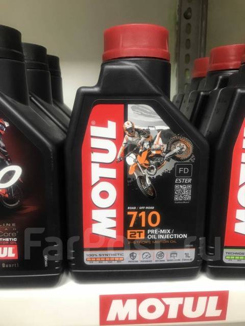 Моторное масло Motul 2T 710, синтетическое 1л, 1,00 л. 2-тактный, под  заказ. Цена: 1 750₽ в Находке