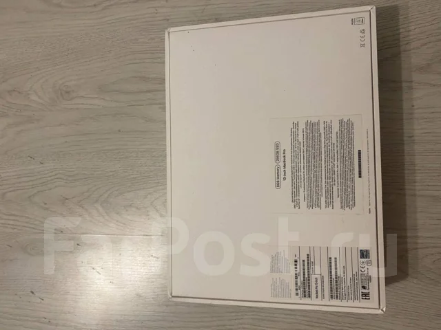 Apple MacBook Pro 13 2020 Late. 13.3", ��� 8 ��, ���� 256���, WiFi: 1, Bluetooth: 1 ����