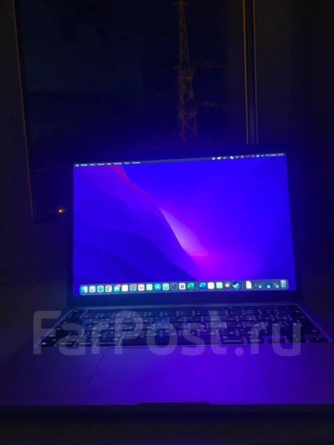 Apple MacBook Pro 13 2020 Late. 13.3", ��� 8 ��, ���� 256���, WiFi: 1, Bluetooth: 1 ����