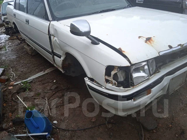 Зеркало заднего вида Toyota Crown GS131 купить в Хабаровске по цене: 2 ...