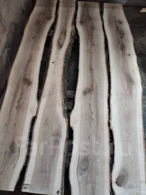 Слэб из дуба, в наличии. Цена: 12 000₽ во Владивостоке