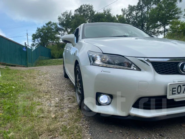 Lexus CT200h. �������, ��������, 1.8, ������, 200 000����. �� ����