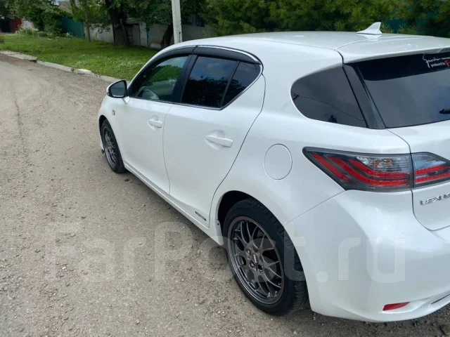 Lexus CT200h. �������, ��������, 1.8, ������, 200 000����. �� ����