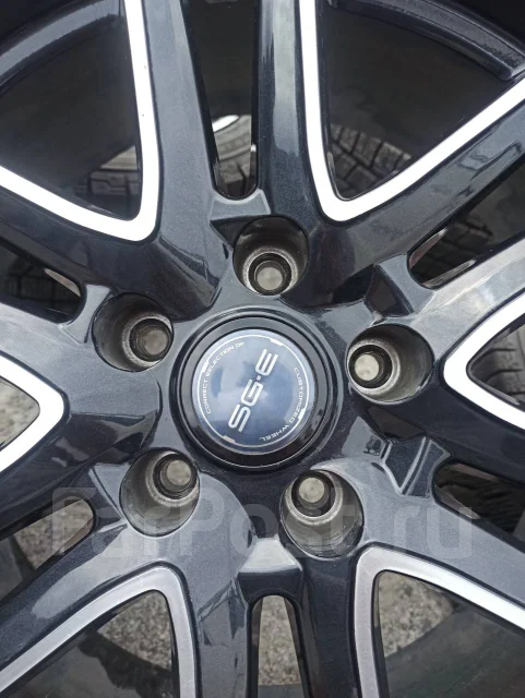OZ Racing Superleggera. 7.0x17", 5x114.3, ET38 ����