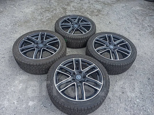 OZ Racing Superleggera. 7.0x17", 5x114.3, ET38 ����
