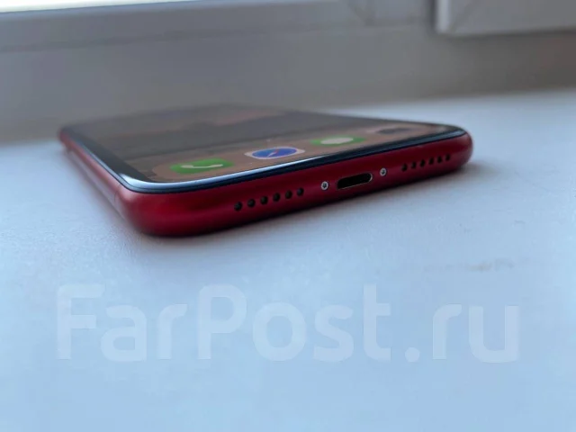 Apple iPhone Xr. �/�, �������, 4G LTE, NFC ����