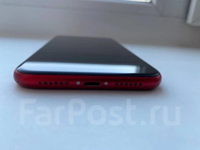 Apple iPhone Xr. �/�, �������, 4G LTE, NFC ����