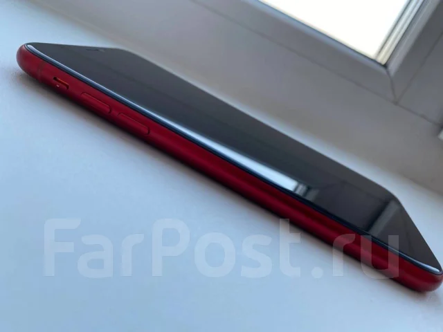 Apple iPhone Xr. �/�, �������, 4G LTE, NFC ����