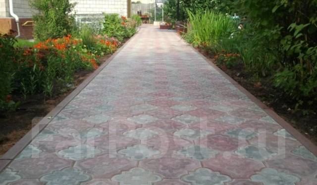 Укладка брусчатки, тротуарной плитки бордюра в Хабаровске