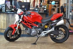 Ducati Monster 696. 696����. ��., ��������, ���, � �������� ����