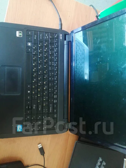 V-lazer. 15.6", 2 500����, ��� 6 ��, WiFi: 1, Bluetooth: 1, ����������� �� 2��. ����