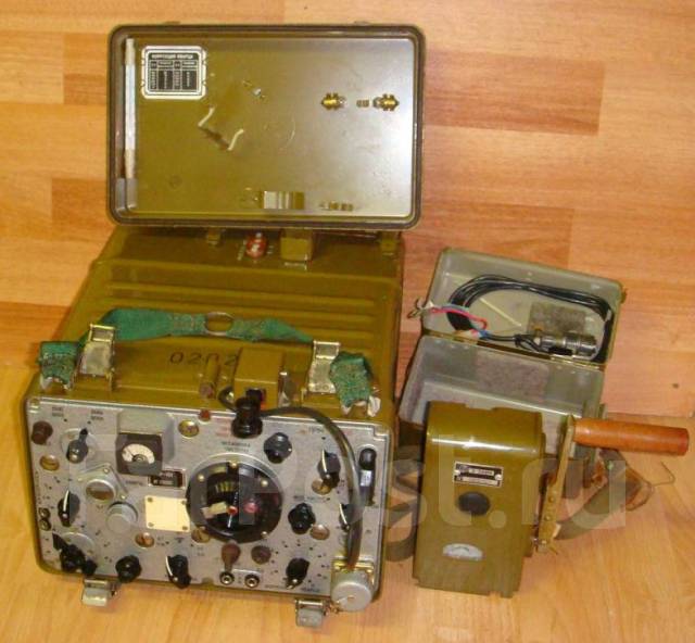 Радиостанции и приёмники ссср - Прочая электроника во Владивостоке