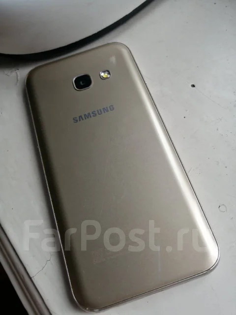 Samsung Galaxy A3 2017. �/� ����