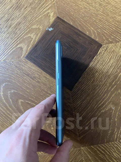 Realme C21Y. �/�, �����, 4G LTE, NFC ����
