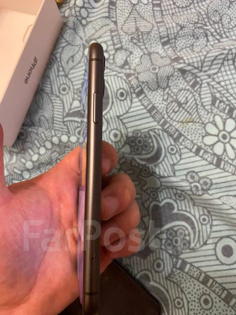 Apple iPhone 11. �/�, 128 ��, ������, 3G, 4G LTE, NFC ����