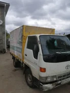 Toyota Hiace ����