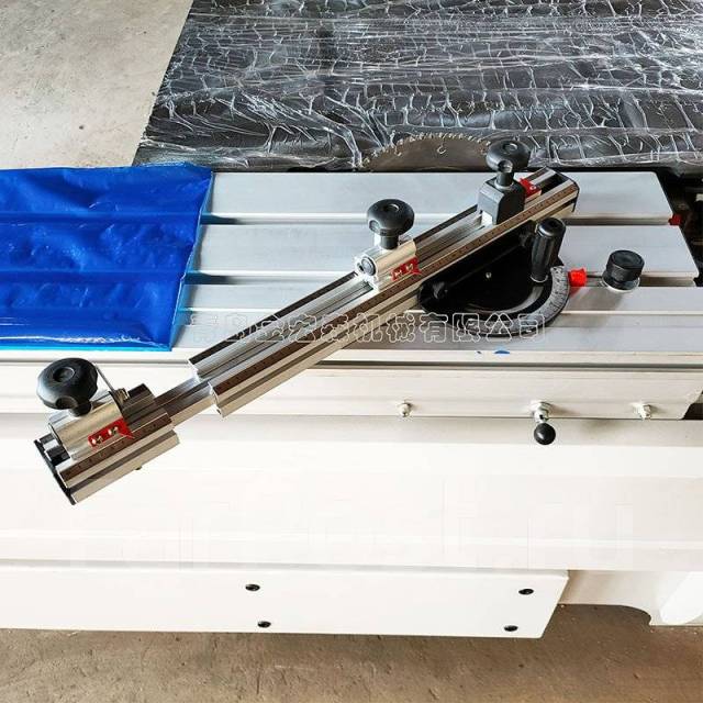 Линейка угловая для форматно раскроечного станка, новый, под заказ ...