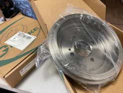 ������� ��������� Solaris 17- RIO 17- 584110U000 GD06784 ����