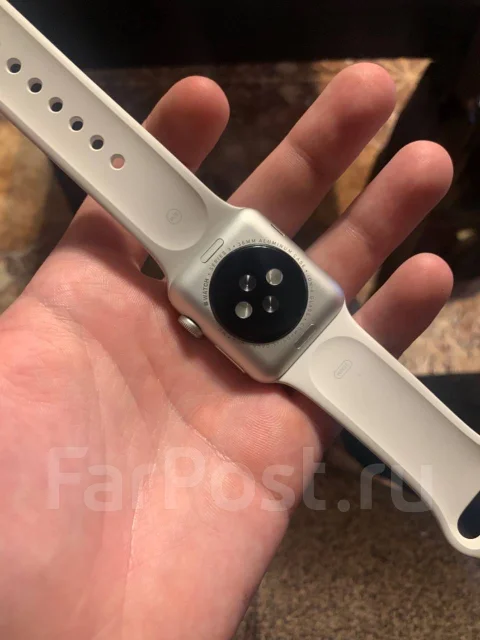 Apple Watch Series 3. GPS, NFC, IP68 ����