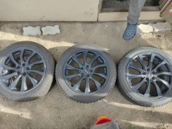 Bridgestone Balminum. 5.0x17", 5x100, ET45 ����