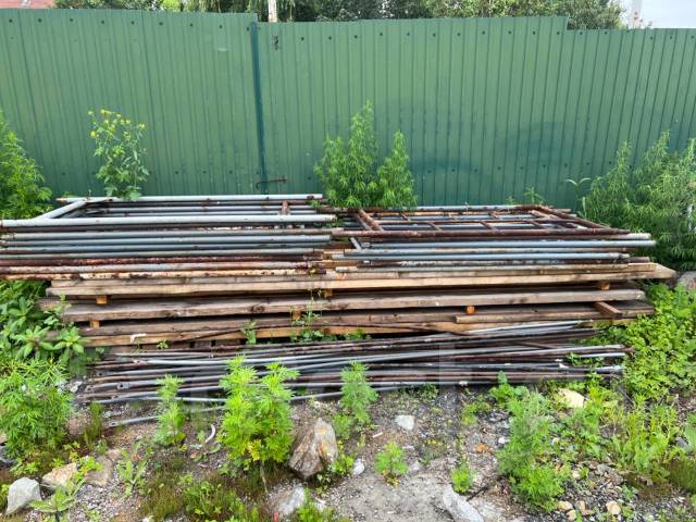 Аренда опалубки, стойки телескопические, балки, леса рамные, фанера во ...