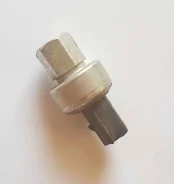 ������ �������� ������������ Ford Explorer 105610 BT4Z19D594A ����